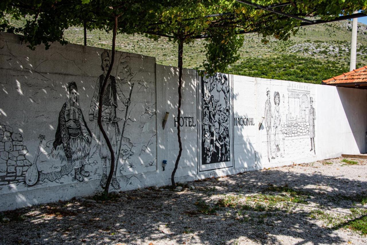 Nacional Μοτέλ Τρέμπινιε Εξωτερικό φωτογραφία